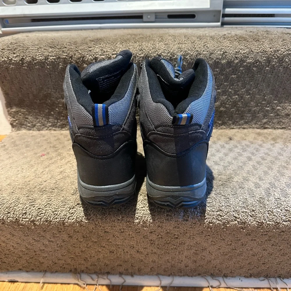 Khombu thermolite boots